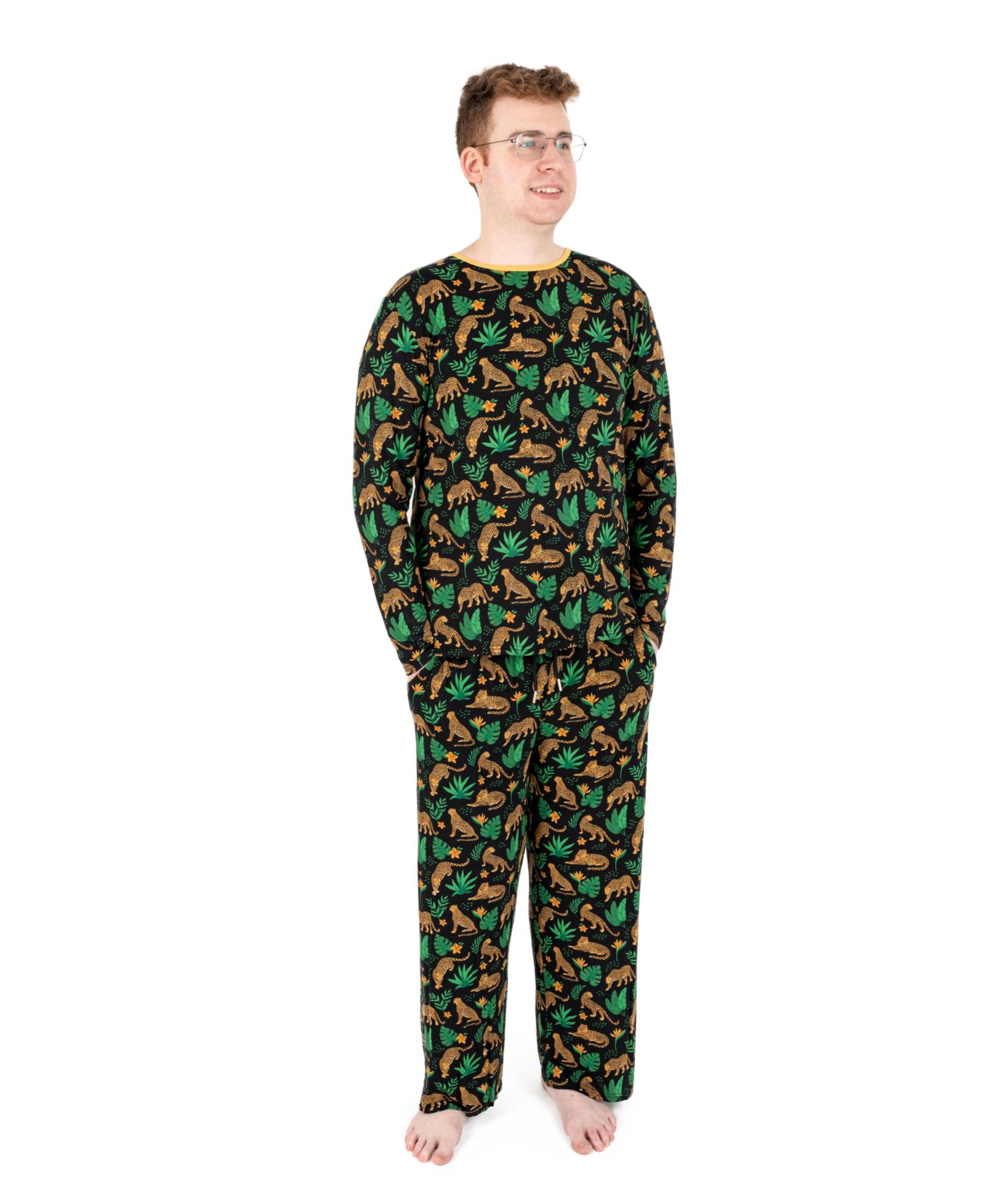 Leveret Men's Matching Family Two-Piece Cooling Bamboo Viscose Long Sleeve Pajamas