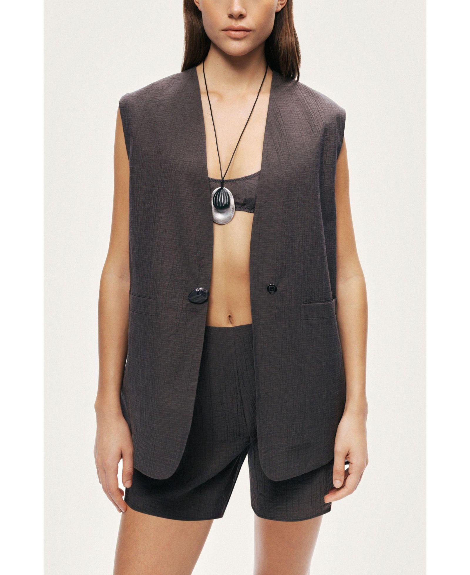 NOCTURNE Women's Tailored V-Neck Vest