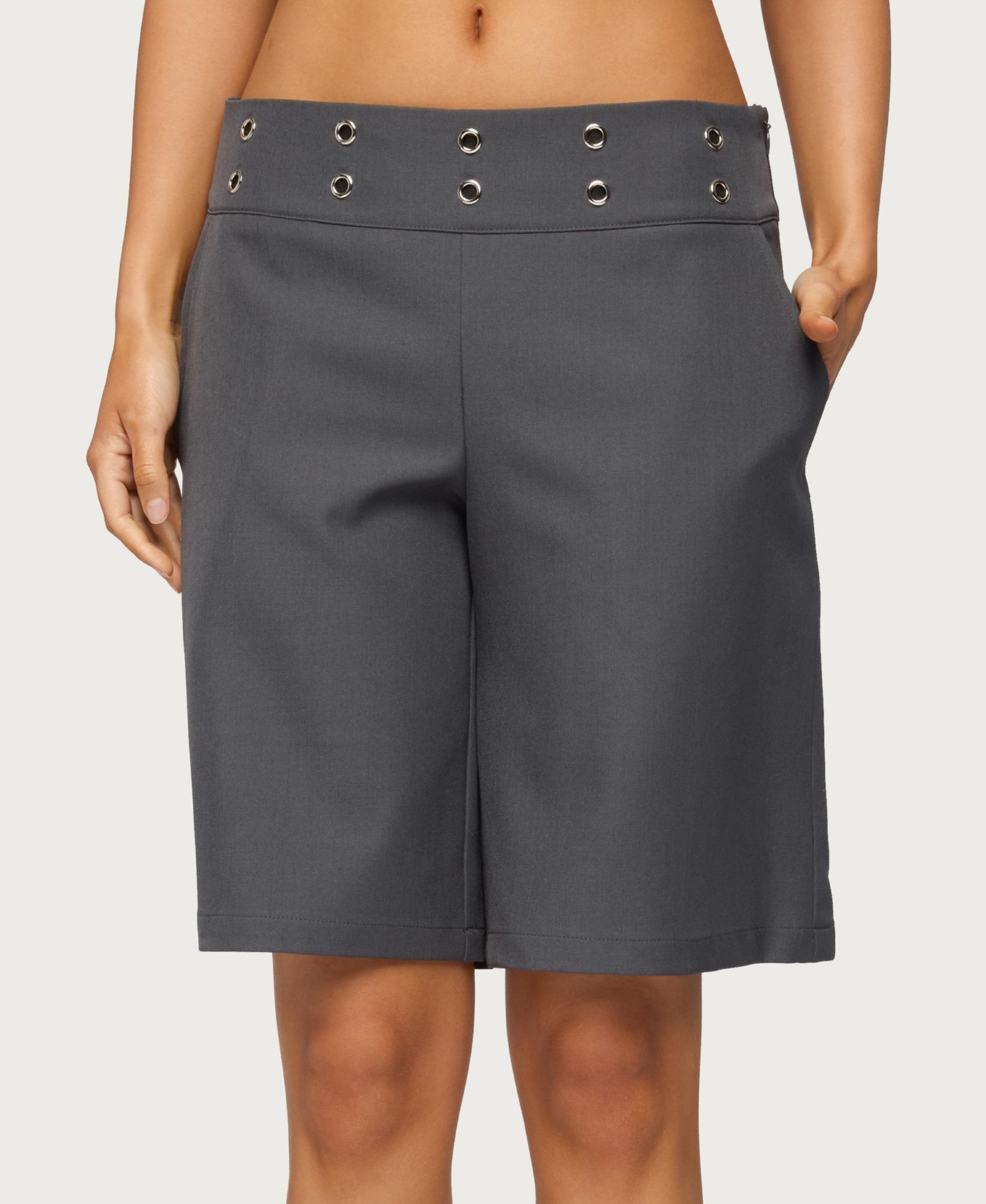 Edikted Women's Grommet Low Rise Bermuda Shorts