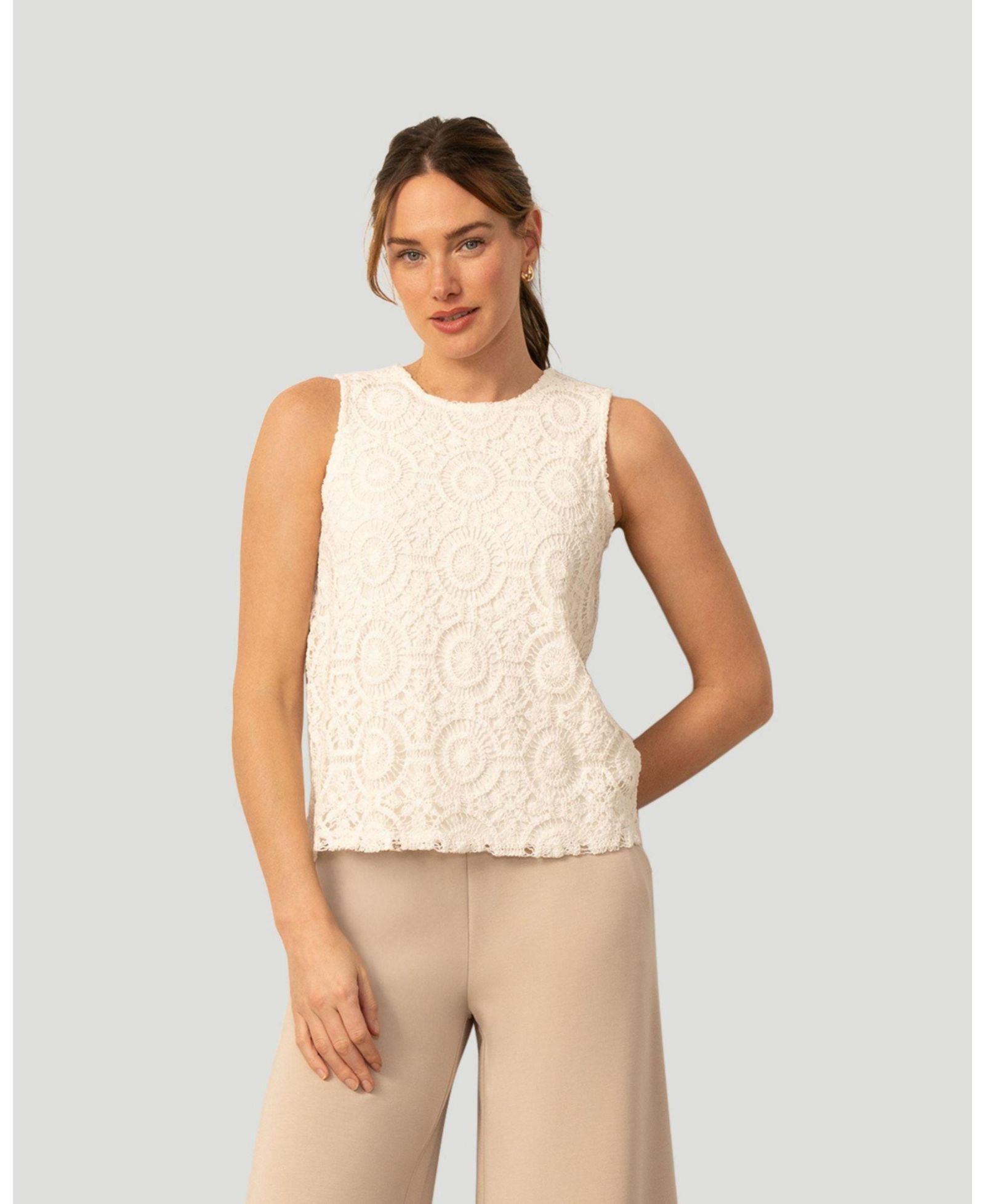 Женский трикотажный топ Cable & Gauge Crochet Knit