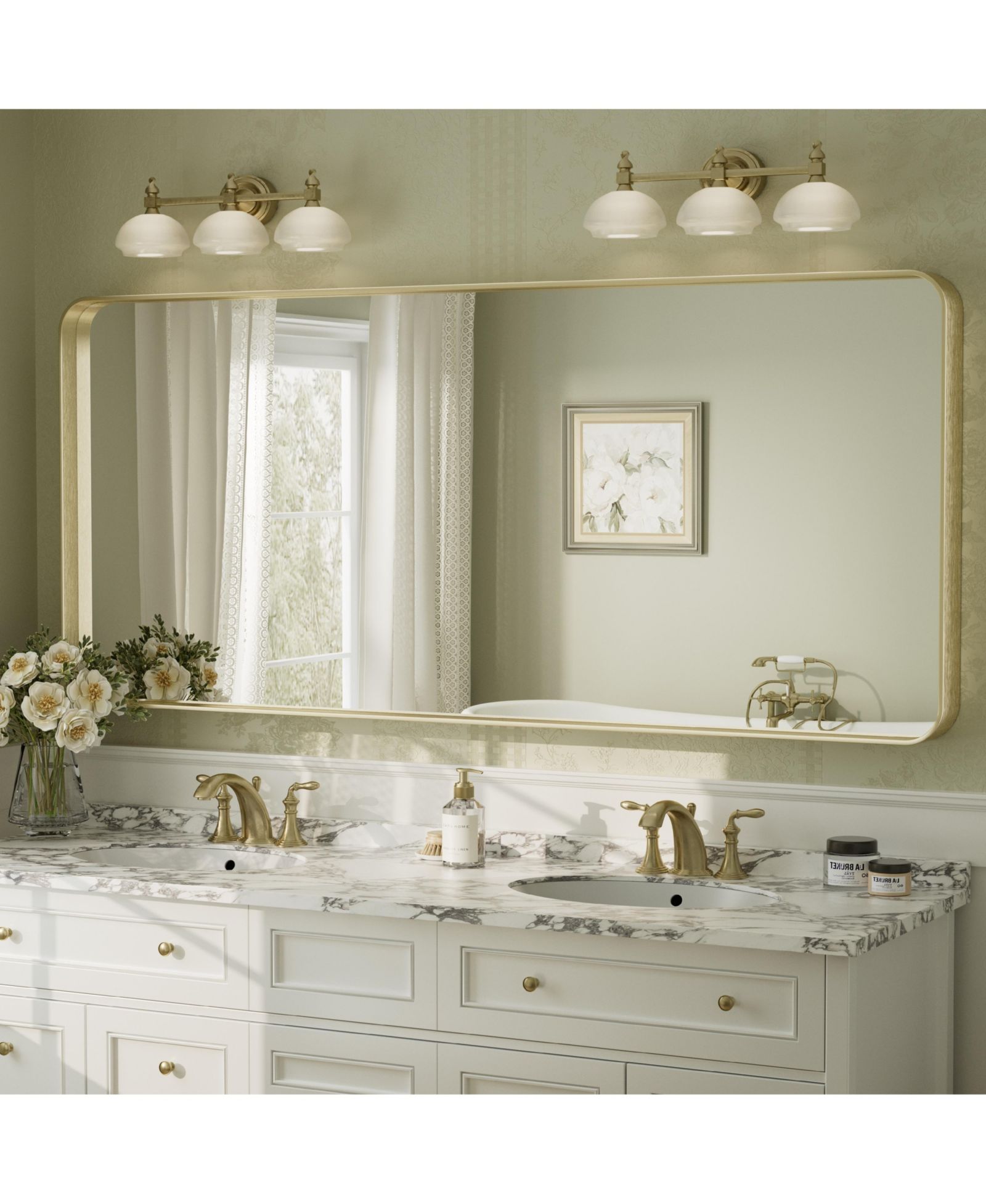Настенное зеркало для ванной Apmir из закаленного стекла и алюминия в цвете Brushed Gold