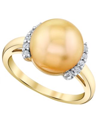 Macy's Кольцо Macy's Cultured Golden South Sea Pearl (11mm) & Diamond (1/6 ct. t.w.) в 10k Yellow Gold