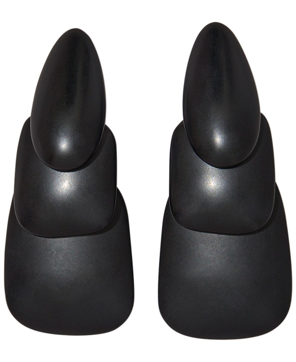 Donna Karan New York Черные линейные серьи-подвески из смолы