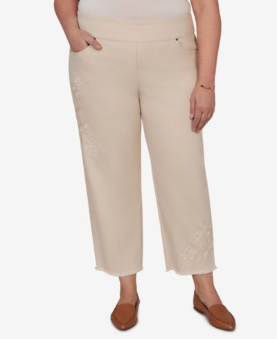 Alfred Dunner Plus Size Camden Market Tonal Floral Applique Ankle Jeans
