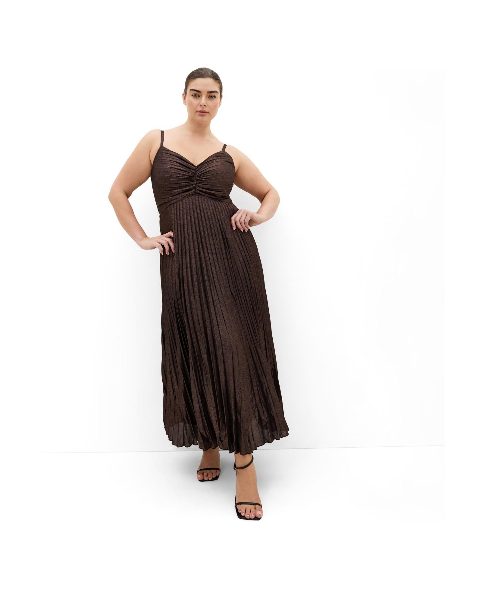 Женское макси-платье CITY CHIC Ariana Sparkle Pleat