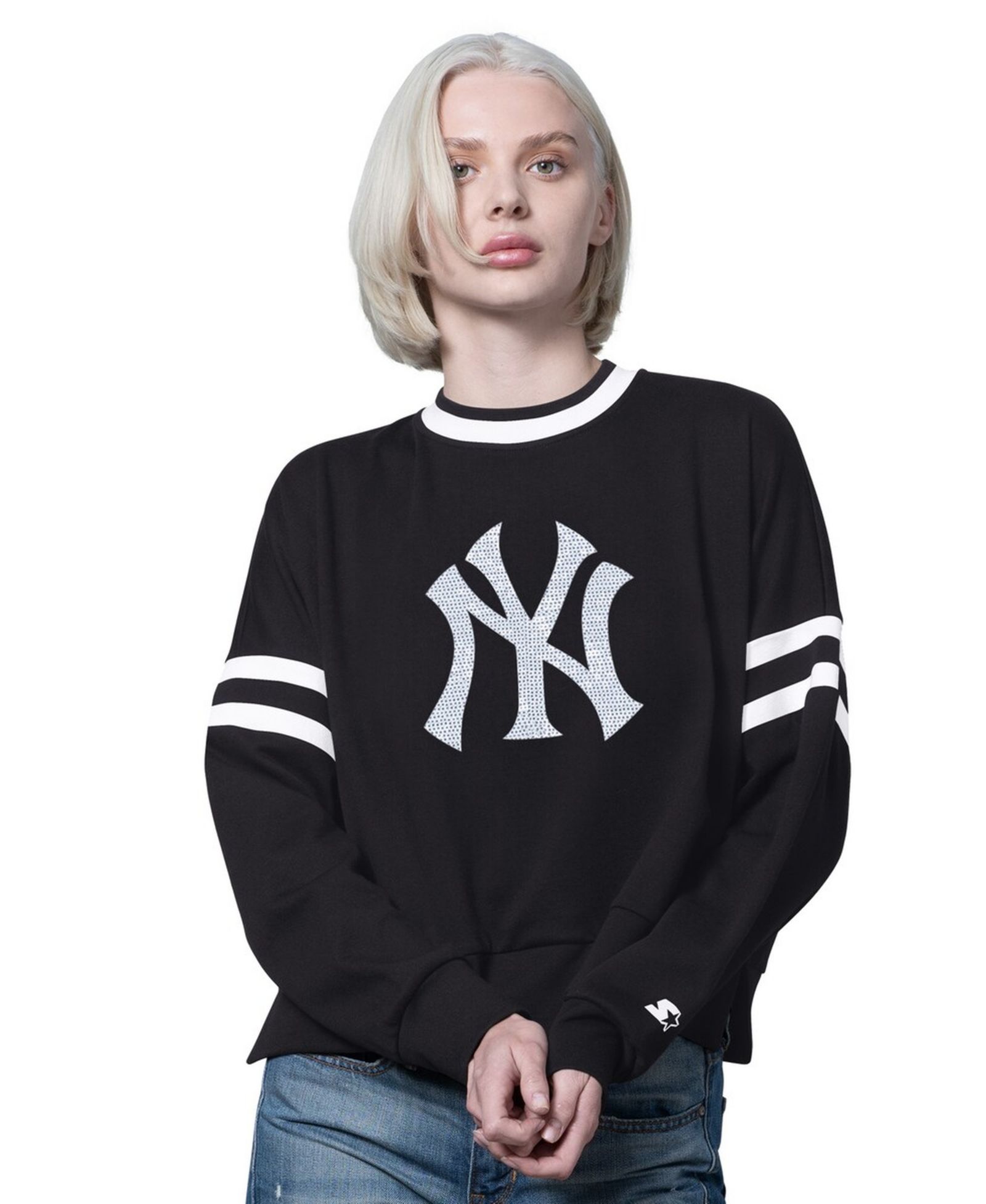 Starter Women's Black New York Yankees Rally Cropped Drop Shoulder Crewneck Sweatshirt