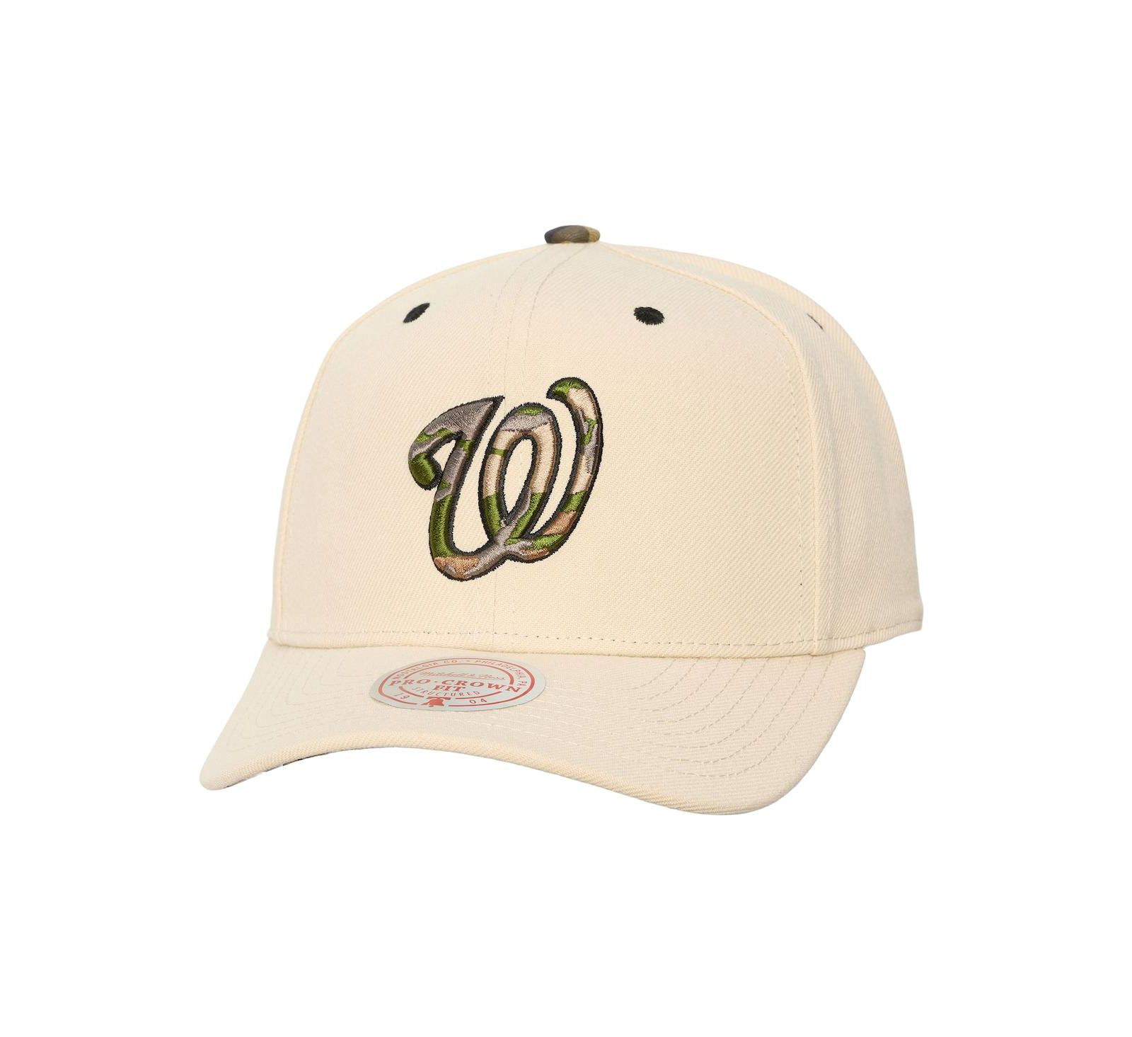 Кепка Mitchell & Ness Men's and Women's Cream Washington Nationals Camo Logo Pro Crown Snapback