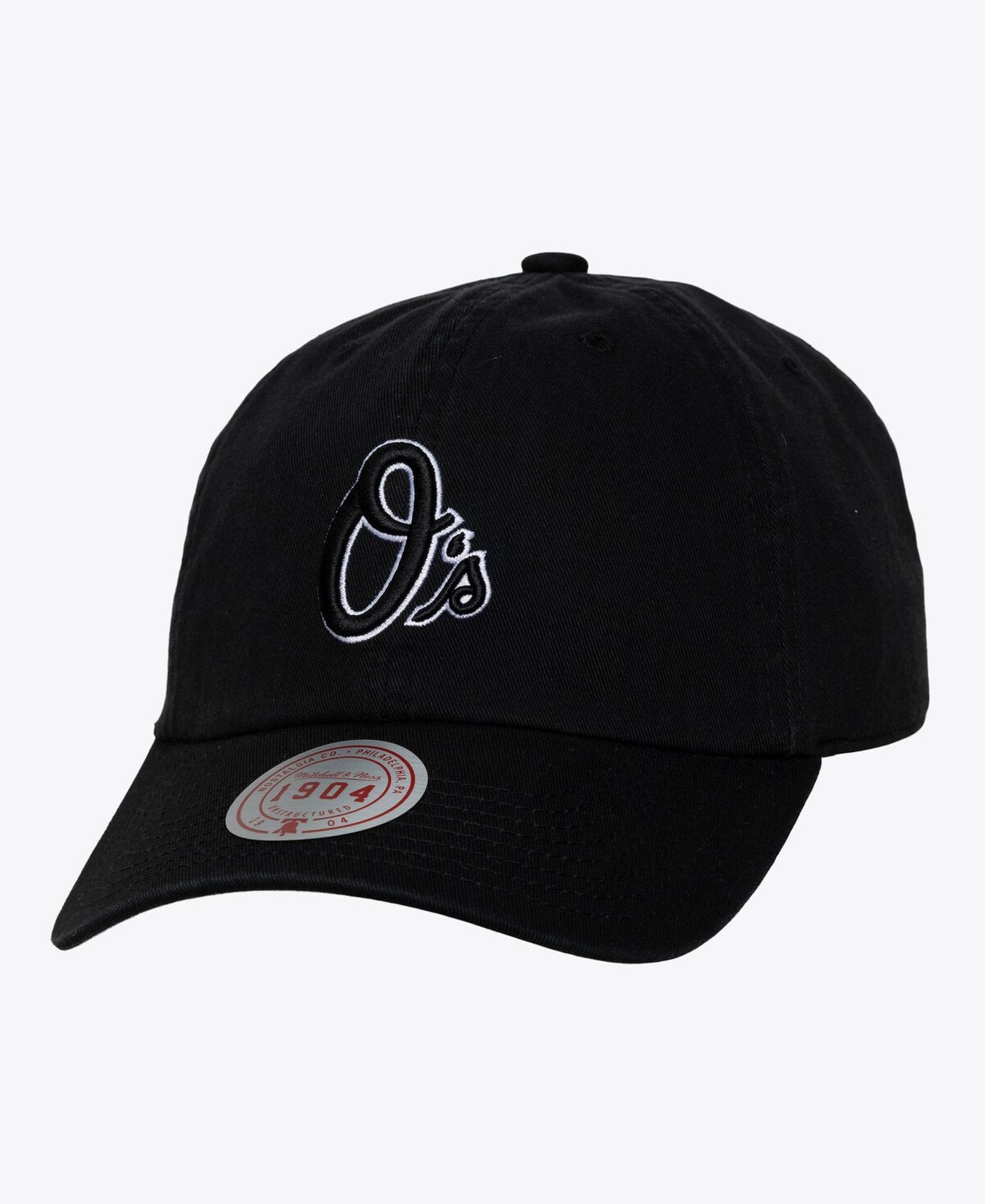 Мужская и женская кепка Mitchell & Ness Black White Baltimore Orioles 1904 Strapback Adjustable Hat