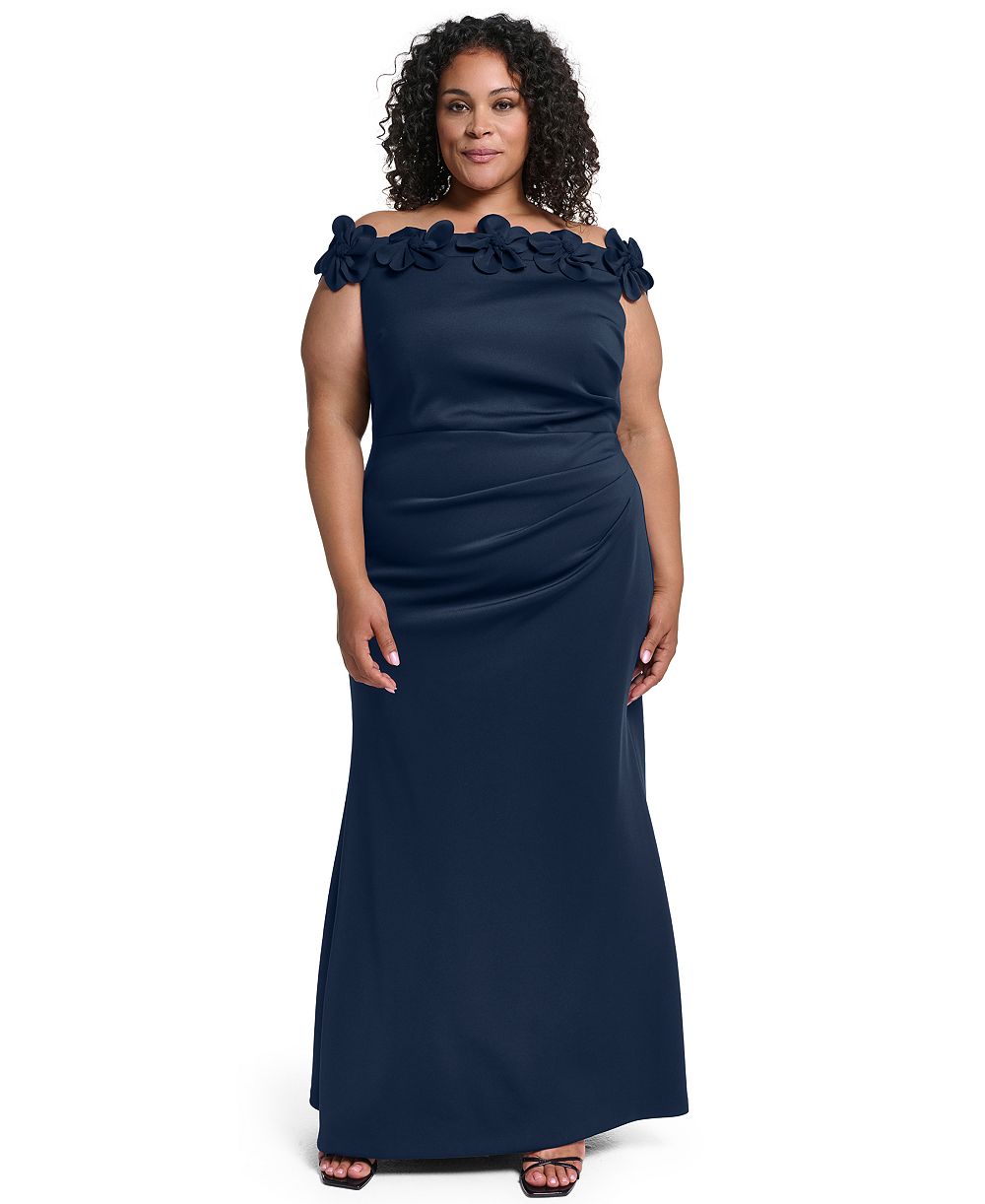 Платье Eliza J Plus Size без рукавов с открытыми плечами и цветочными аппликациями