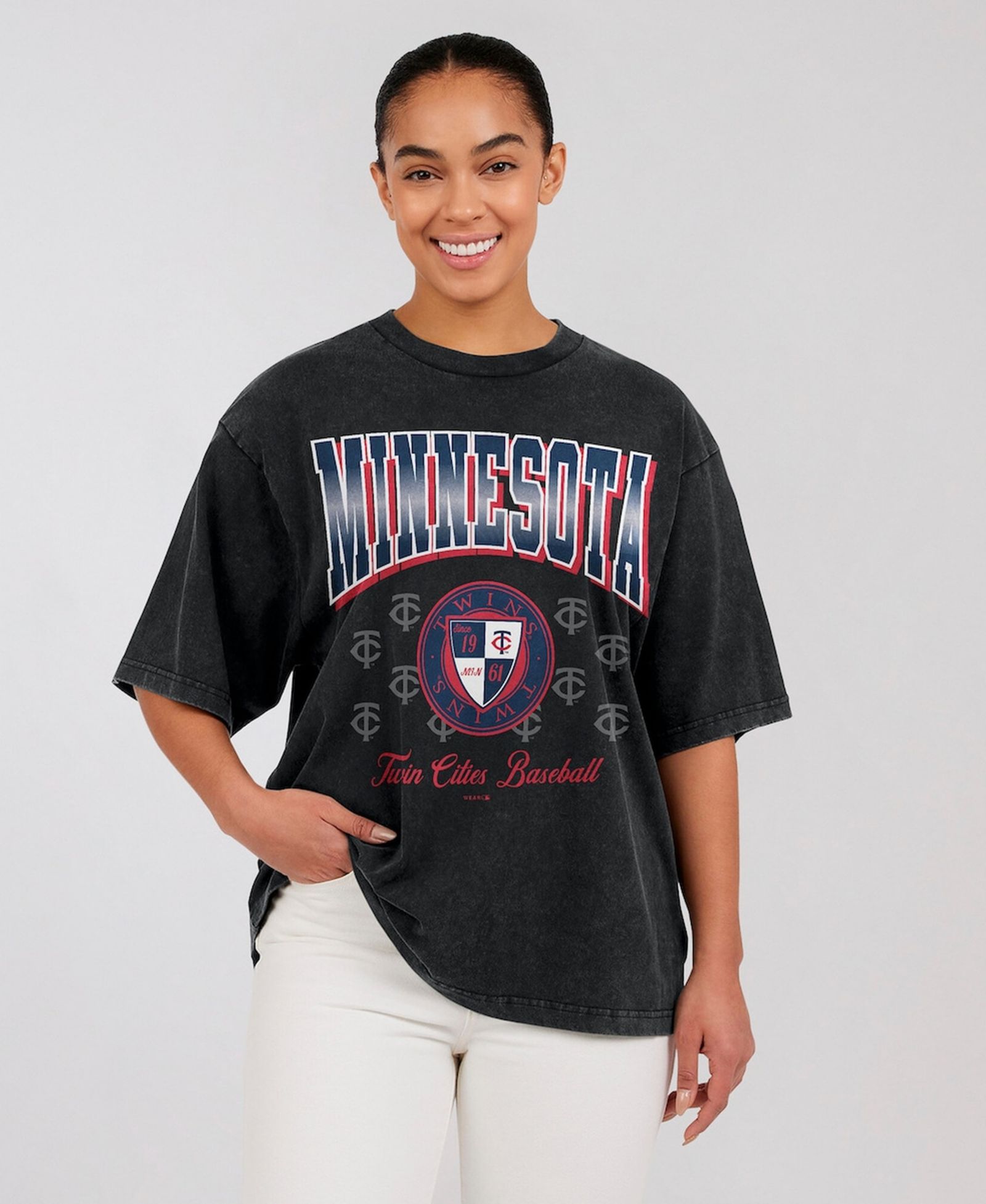 Женская футболка WEAR by Erin Andrews Minnesota Twins Oversized Boyfriend, черная