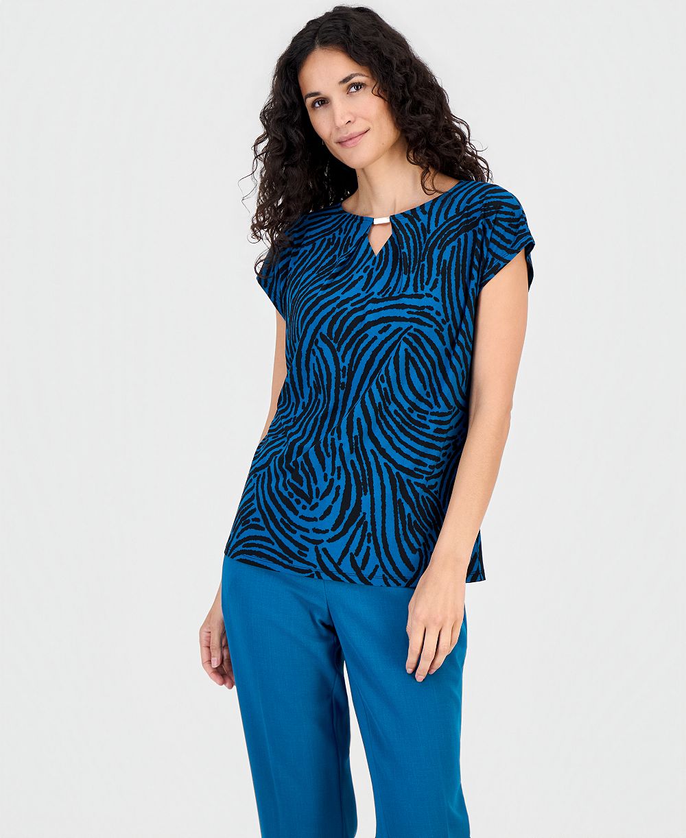 Kasper Women's Printed Diamond-Neck Blouse
