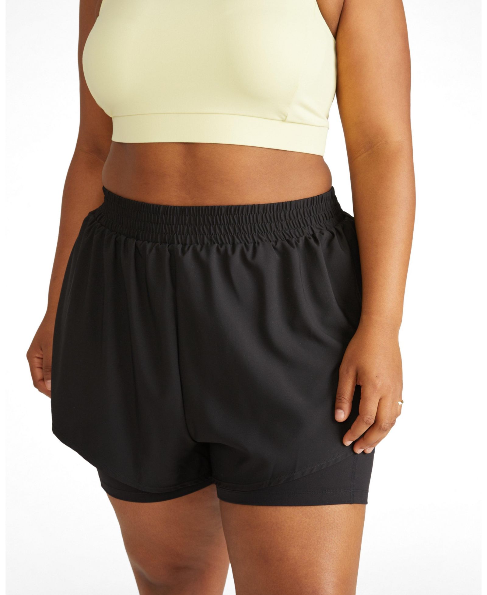 Universal Standard Women's Plus Size Rebel Active Shorts