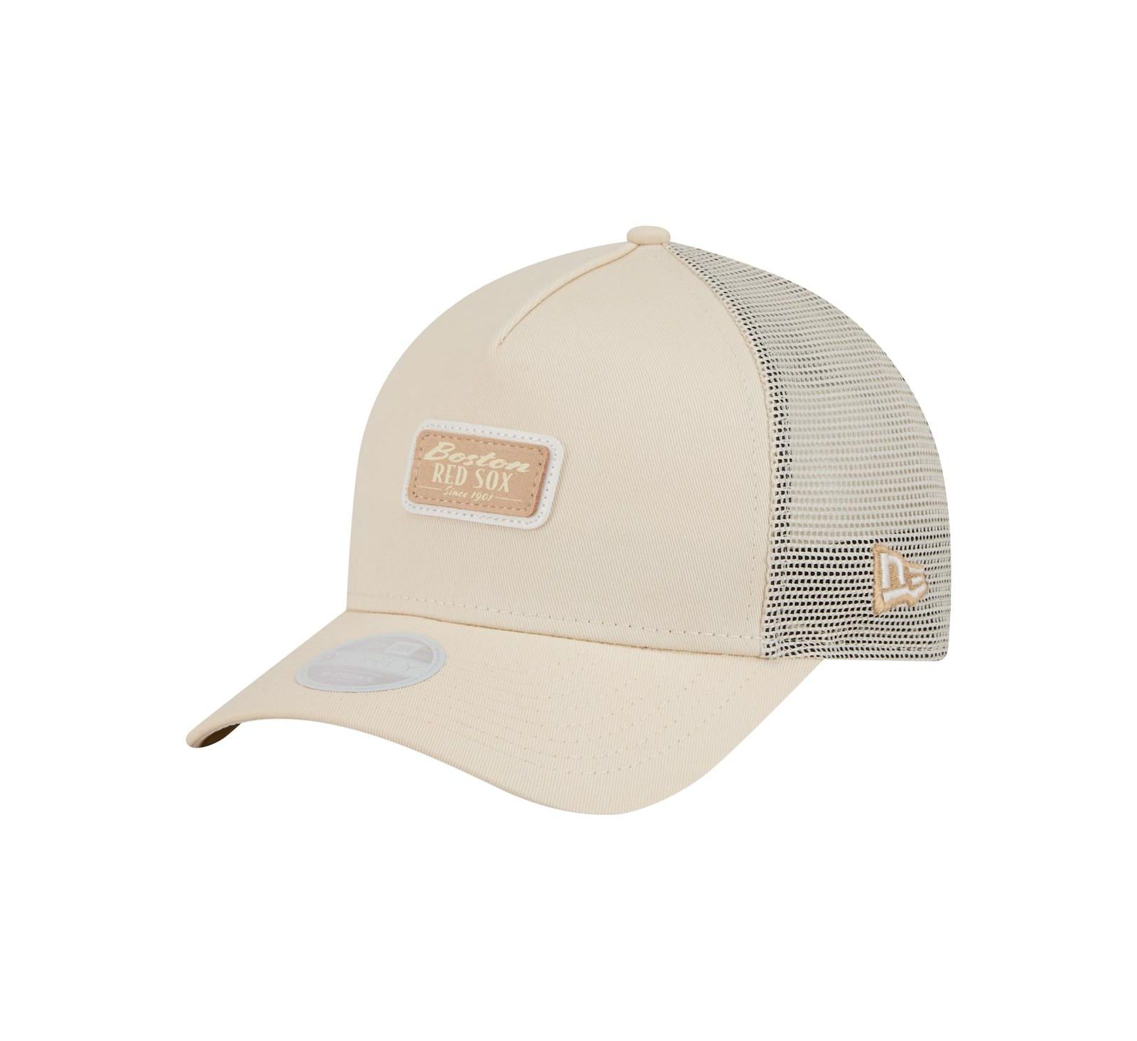 Женская кепка New Era Light Beige Boston Red Sox Tonal Patch 9FORTY M-Crown A-Frame Trucker Adjustable