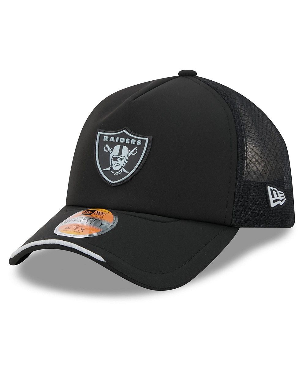 Мужская регулируемая кепка New Era черная Las Vegas Raiders 2026 Sideline Apex 9FORTY Trucker