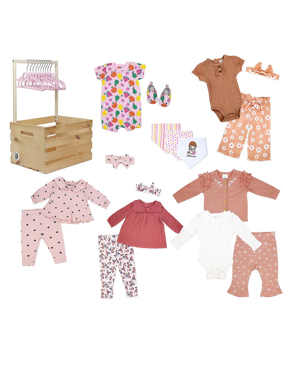 Подарочный набор Three Storys Baby Girls' First Years, 29-piece set