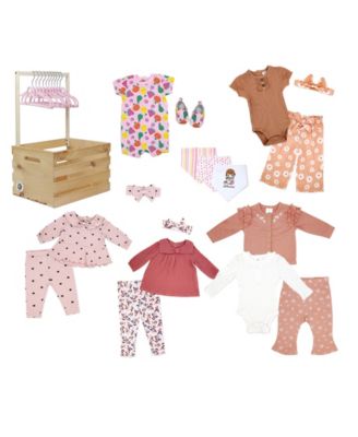 Подарочный набор Three Storys Baby Girls' First Years, 29-piece set
