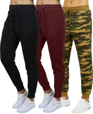 Black-burgundy-woodland