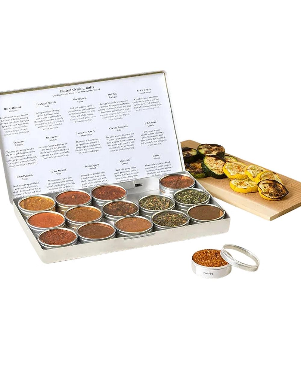 Uncommon Goods набор специй Grill Master's Global, 15 шт