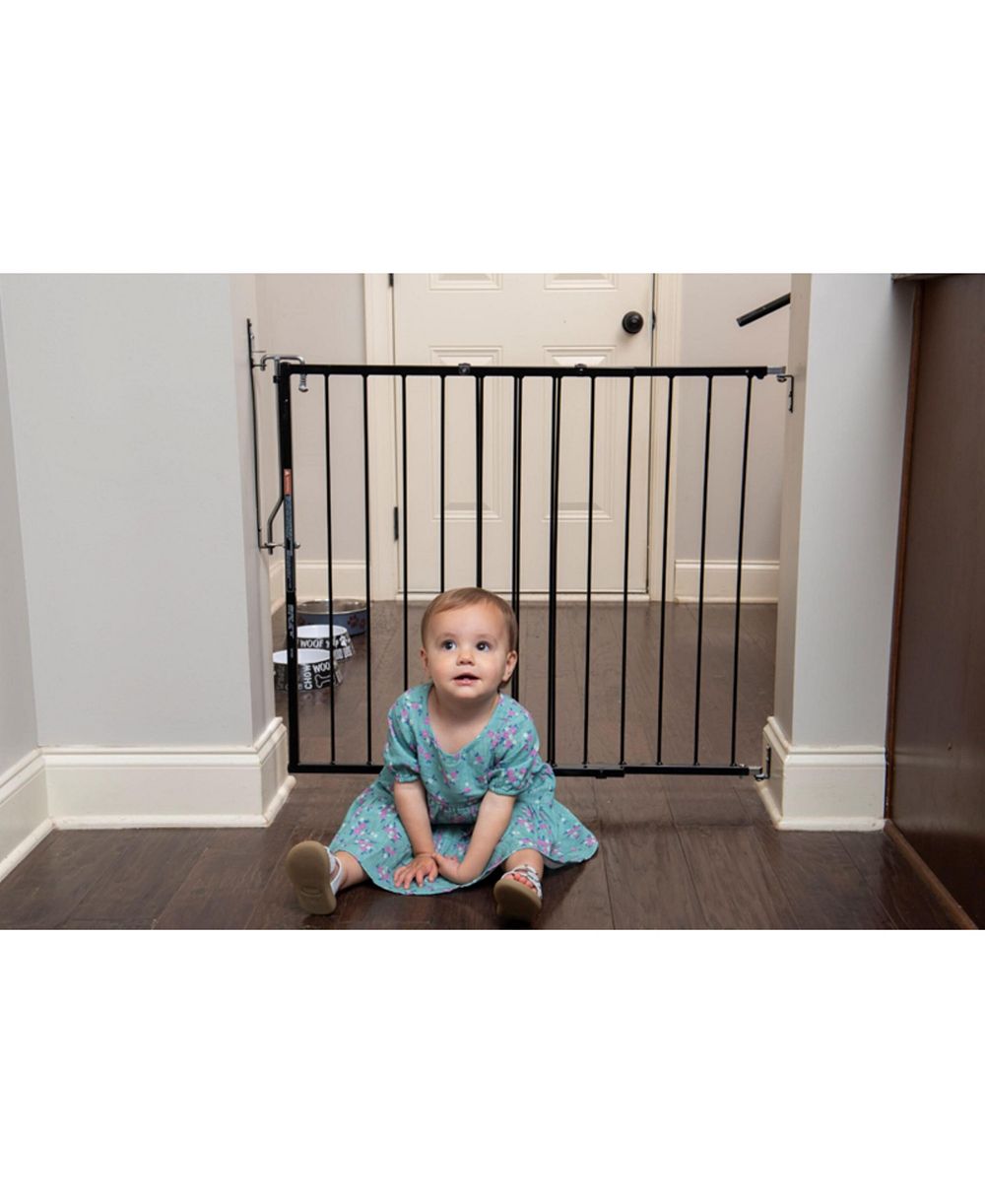Cardinal Gates Duragate Child and Pet Safety Gate