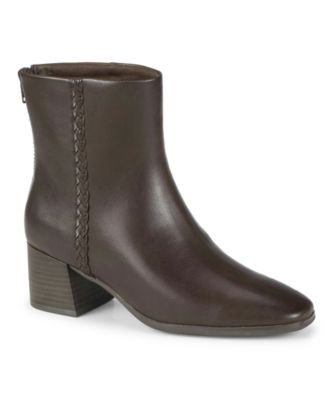 Baretraps Women's Wakely Block Heel Booties
