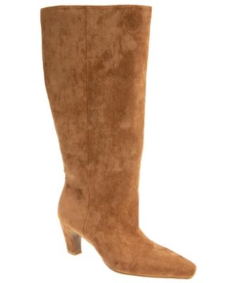 Tan