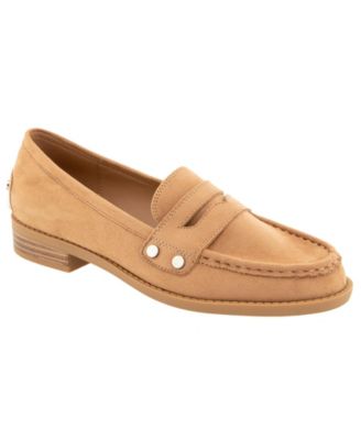Tan