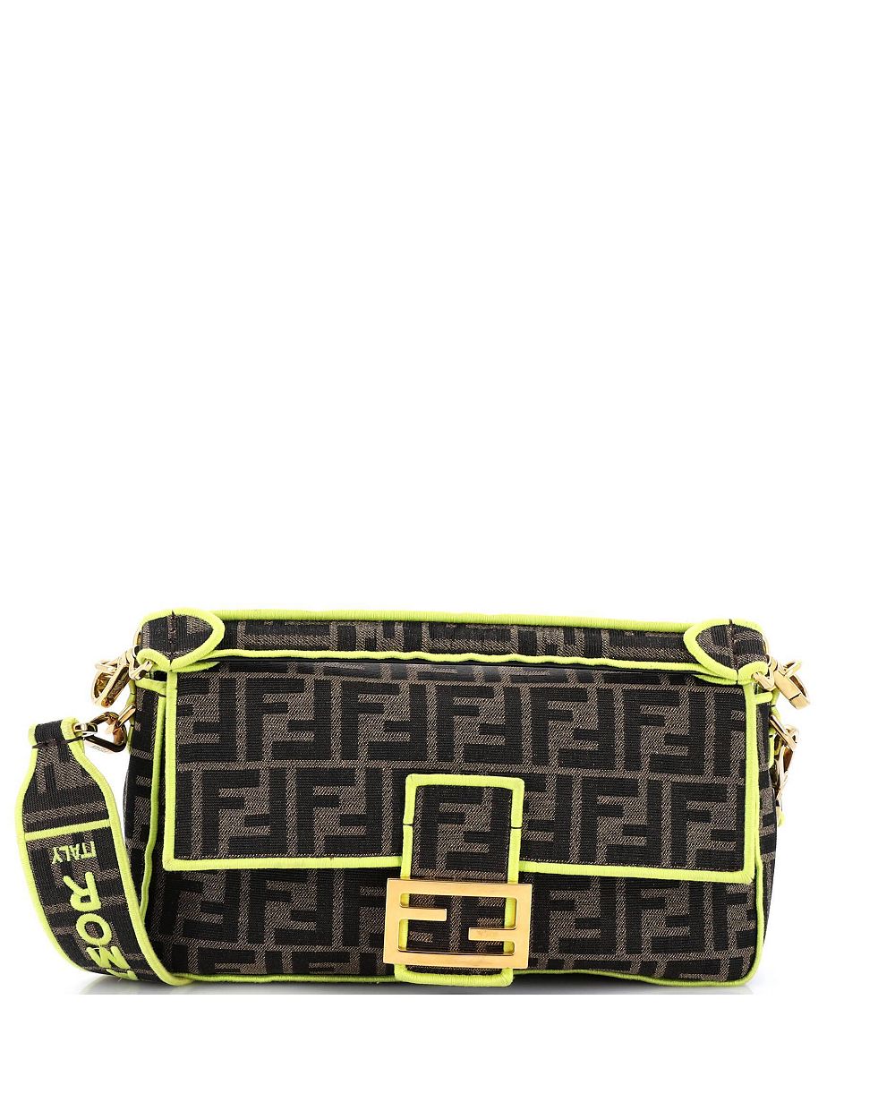 Сумка Fendi Medium Baguette NM Bag Zucca Canvas Pre-Owned