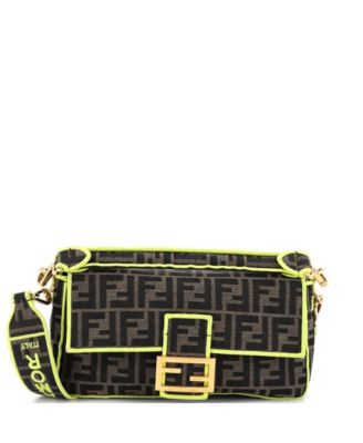 Pre-Owned Fendi Medium Baguette NM Bag Zucca Canvas