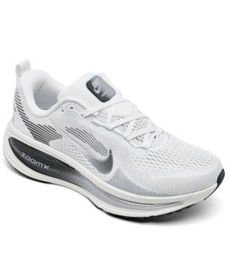 Женские беговые кроссовки Nike Vomero 18