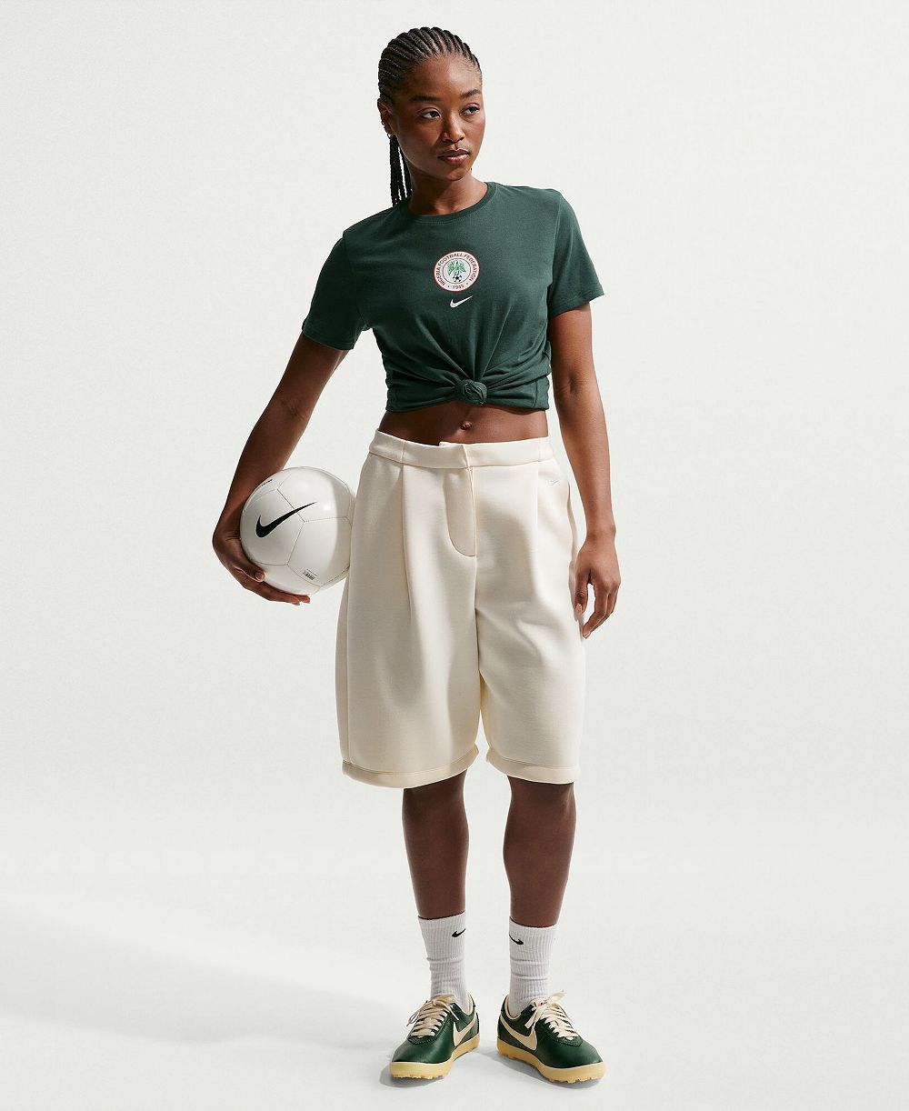 Nike Women's Green Nigeria National Team Crest T-Shirt