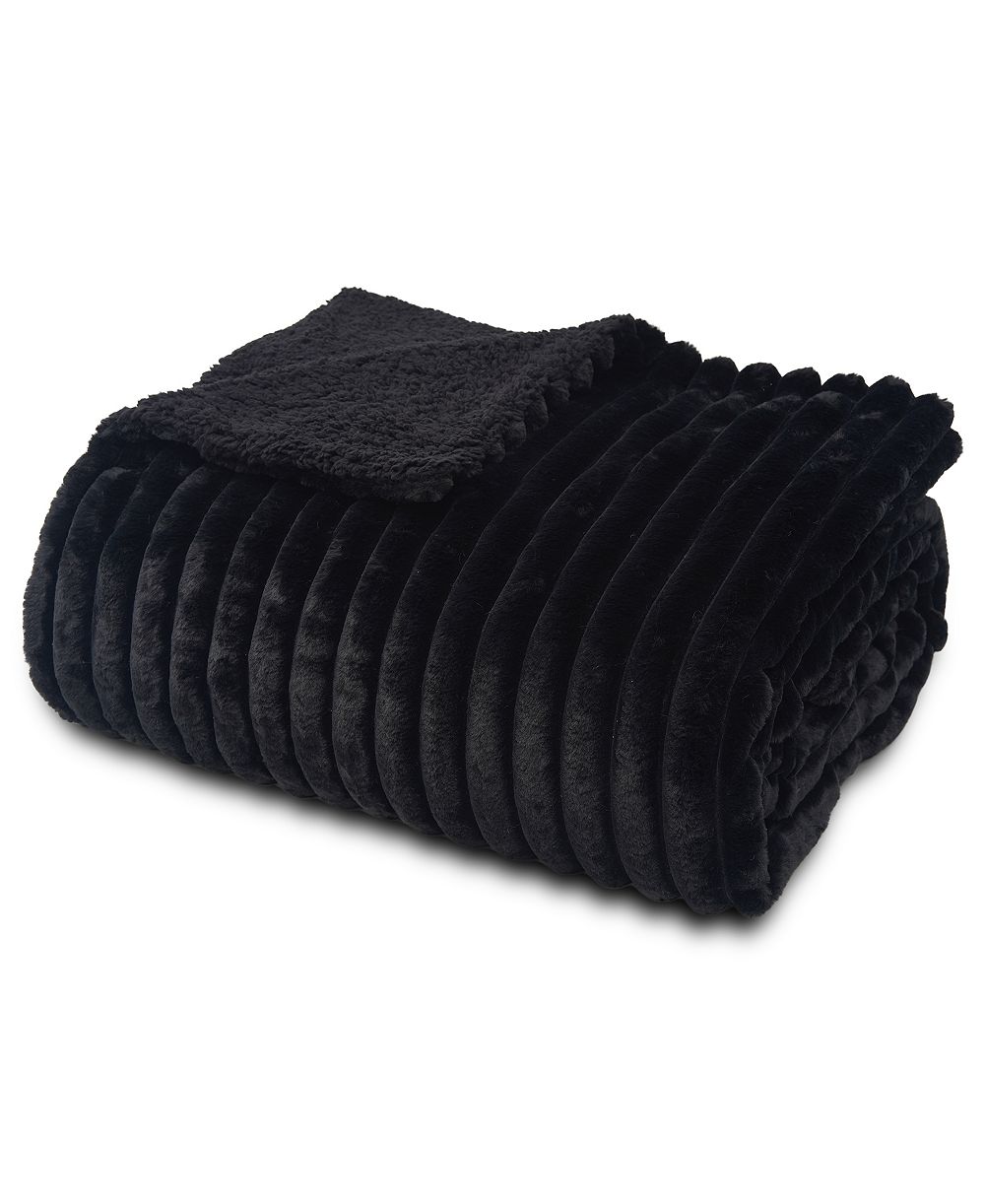 Thermasnug Ultra-Soft Ribbed Faux Fur to Sherpa Blanket, Twin
