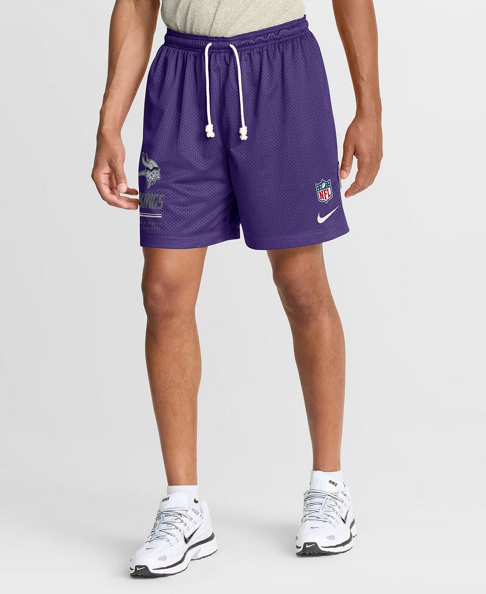 Nike Men's Purple/Platinum Minnesota Vikings Sideline Standard Issue Dri-FIT Reversible Shorts