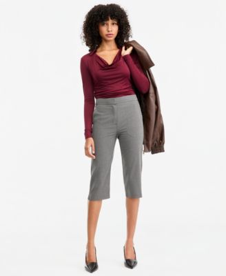 Bar III Women's Suiting Capri Mid-Rise Skinny-Leg Capris, Macy's Exclusive