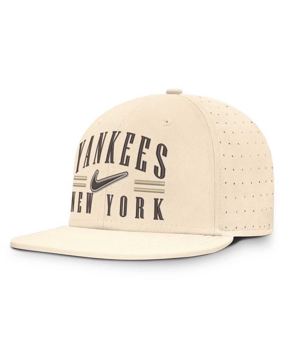 Мужская бежевая кепка Nike New York Yankees True Dri-FIT AeroBill Fitted