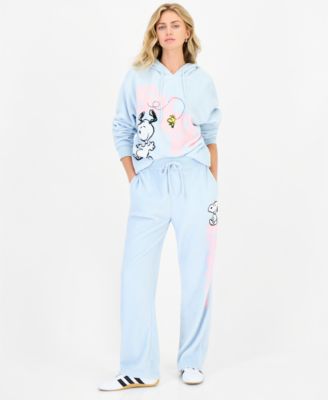 Peanuts Juniors' Snoopy Woobie Wide-Leg Fleece Pants