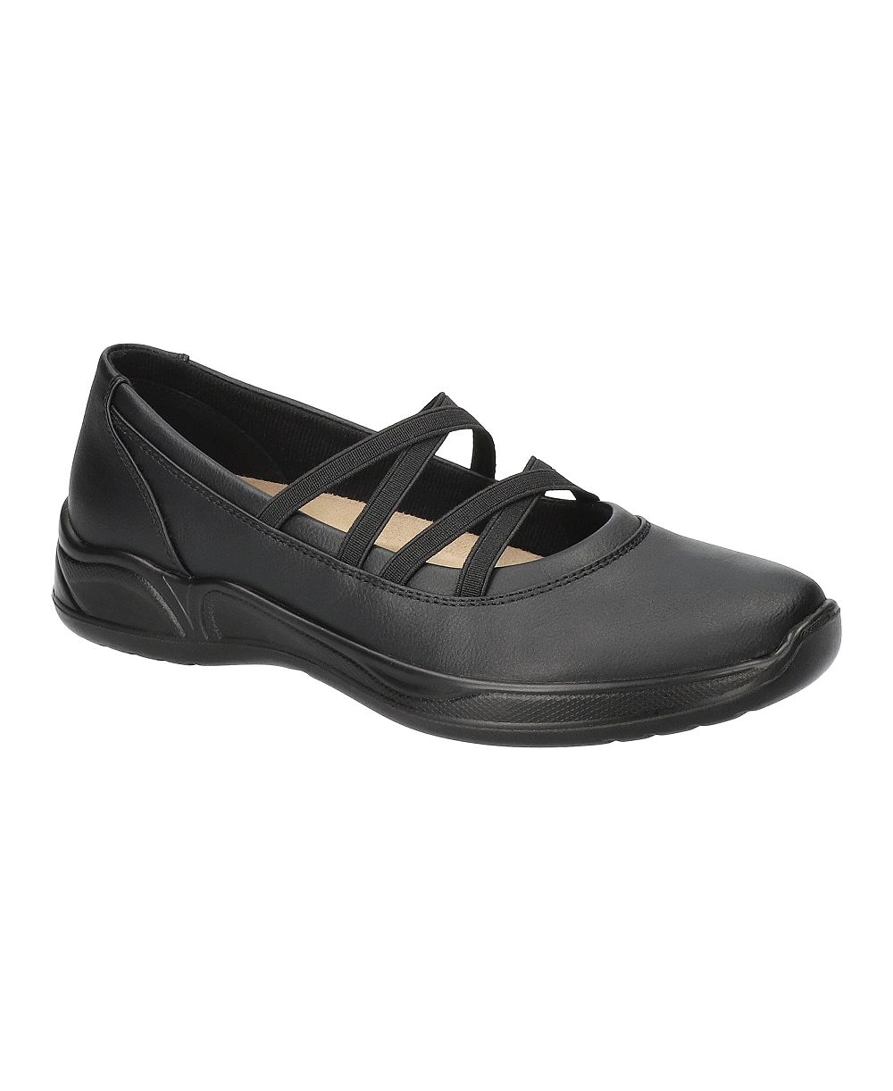 Easy Street Women's Madge Strappy Flats