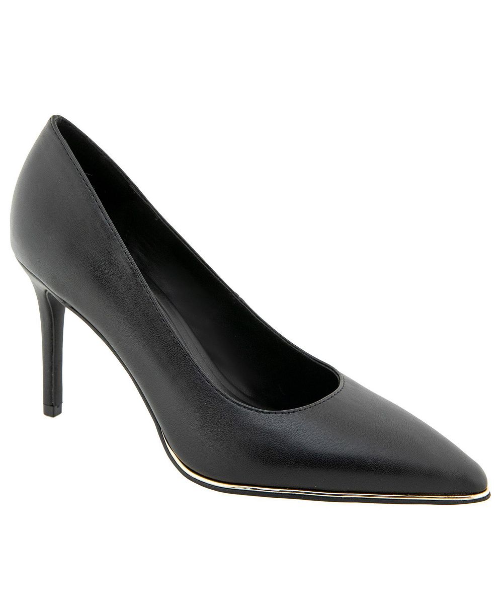 BCBGeneration Women's Bixxo Pointed Toe Pump