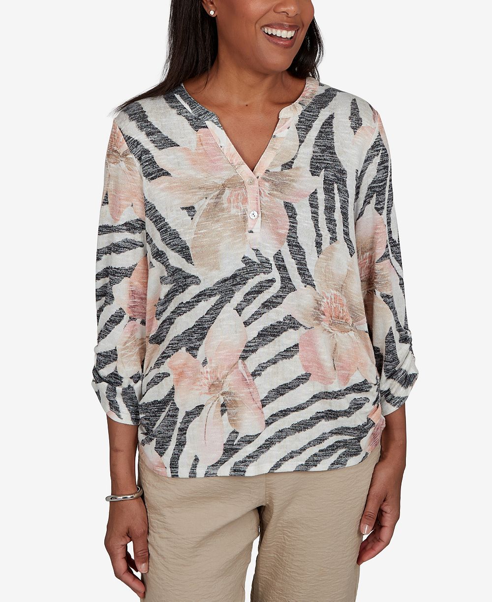 Женский топ Alfred Dunner Travel Advisory Animal Floral Henley