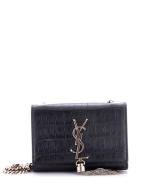 Б/у кошельк Saint Laurent классический монограммный с кисточкой и цепочкой, тисненая кожа