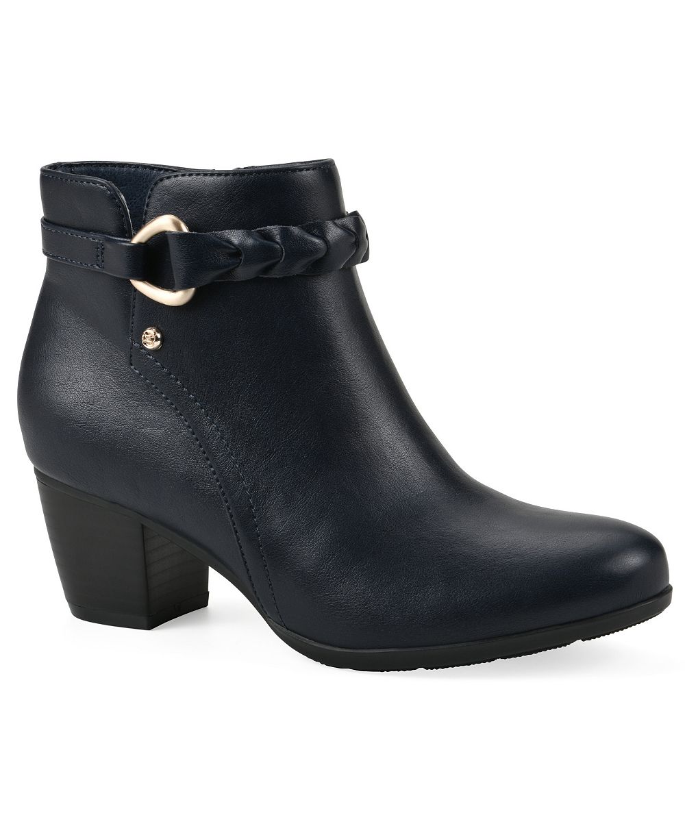 Cliffs by White Mountain Women's Anslie Ankle Booties
