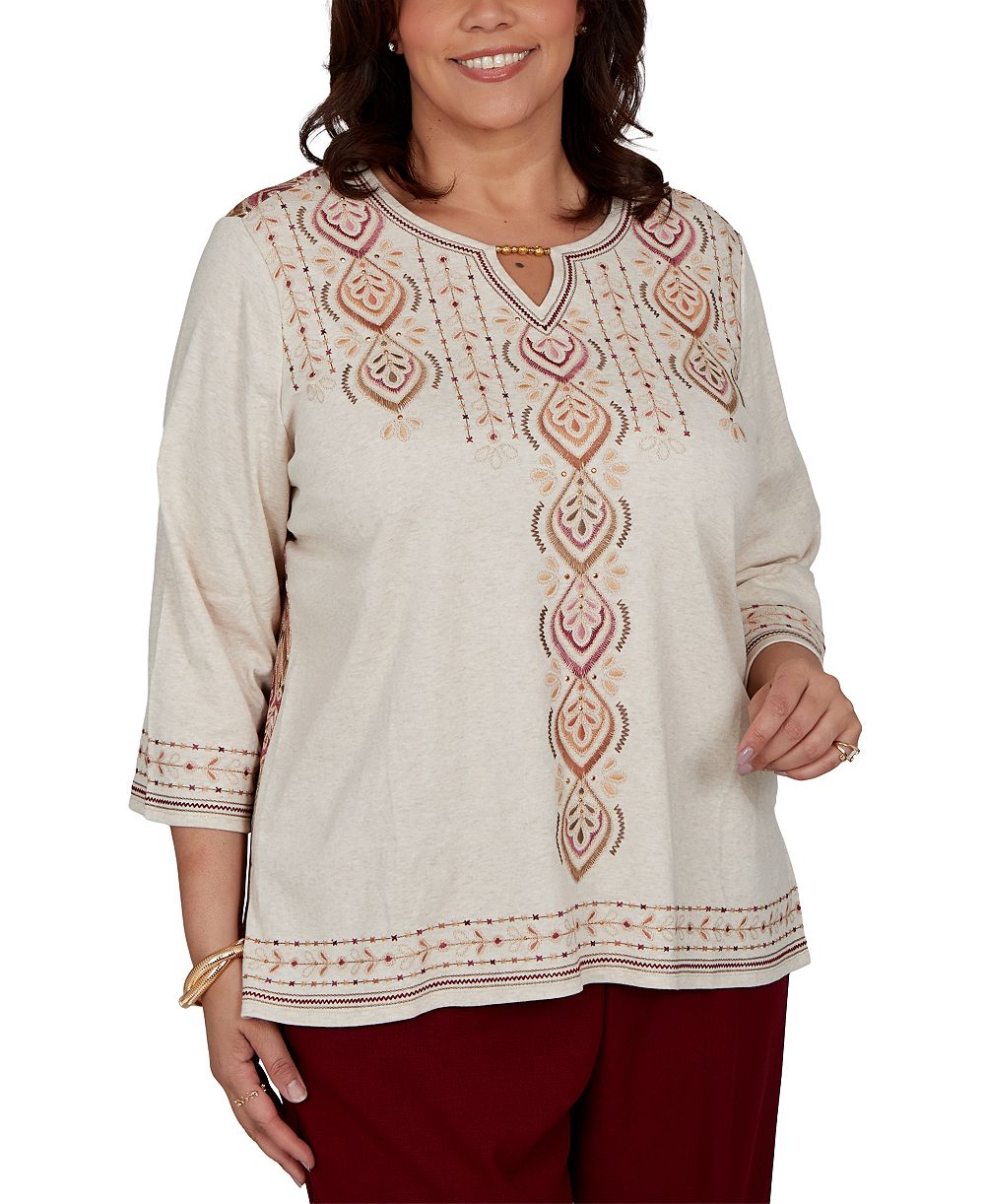 Alfred Dunner Plus Size топ с вышивкой и вырезом-ключом и рукавом 3/4