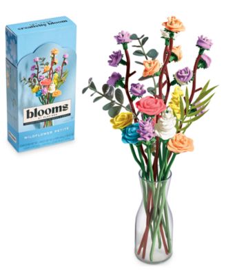 Play-Doh Blooms by Play-Doh Wildflower Petite Bouquet Kit, Ages 8+