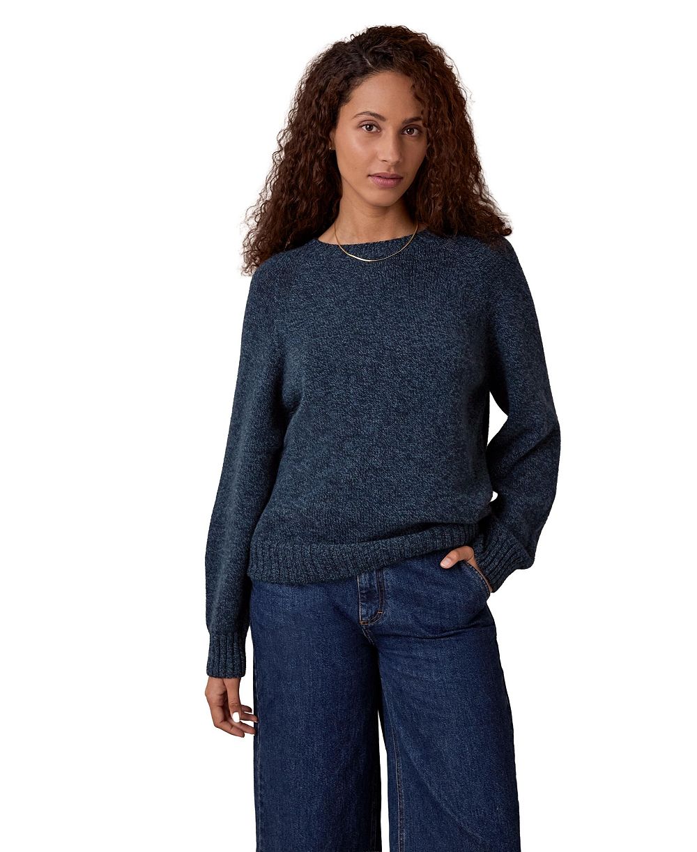 Celtic & Co. Women's Celtic and Co. Supersoft Weekend Crew Neck Sweater