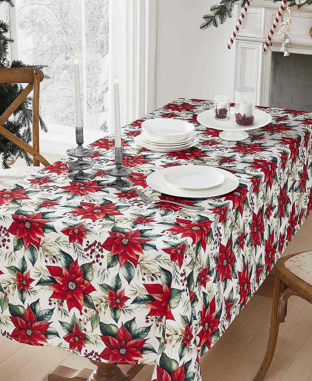 Avanti Прямоугольная скатерть Poinsettia, 60" x 102"