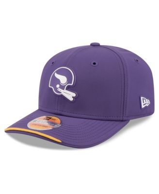 Мужская кепка New Era Purple Minnesota Vikings 2026 Sideline Throwback 9SEVENTY Adjustable