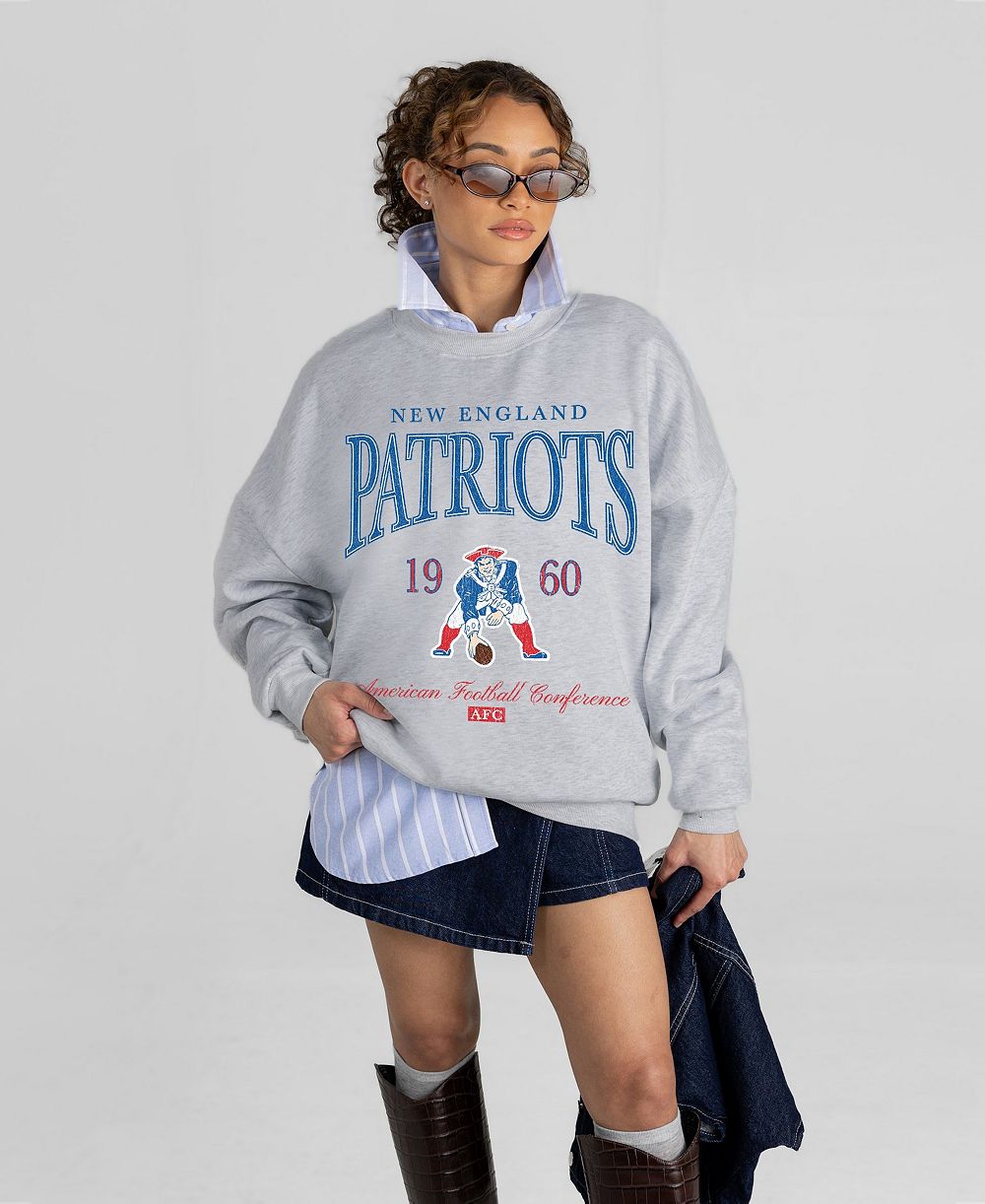 Gameday Couture Women's New England Patriots Instant Classic Oversized Dropped-Shoulder Pullover Sweatshirt