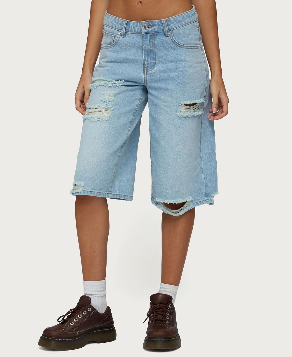 Женские джинсовые шорты Bermuda с потертостями и длиной шага 16" от Edikted