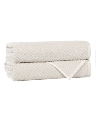 Superior Amelia 2-Piece Bath Towel Set