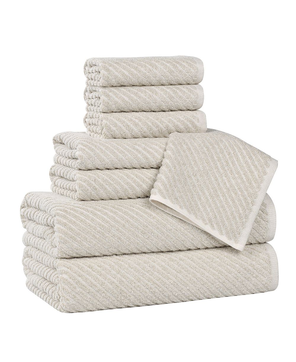 Superior Amelia 8-Piece Towel Set