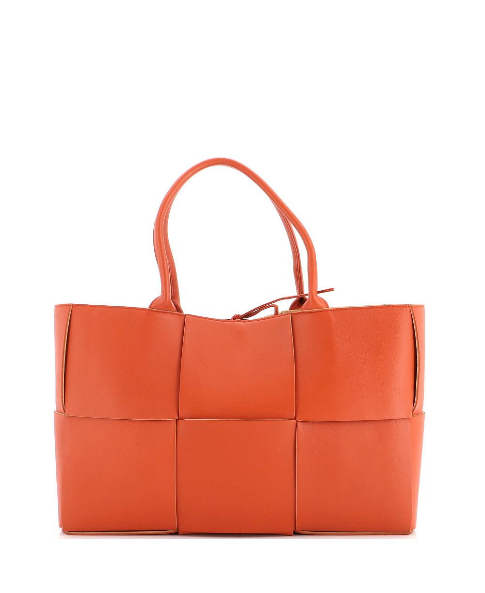 Б/у кожаная сумка Bottega Veneta Medium Arco Tote Maxi Intrecciato